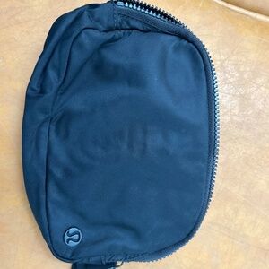 Lululemon belt bag